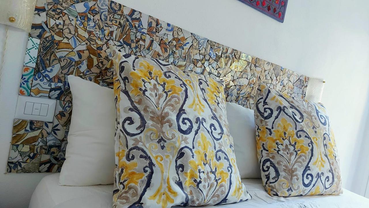 Vfh Villa Flavia Eco B&B - 50 Metri Dal Mare Santa Flavia Buitenkant foto