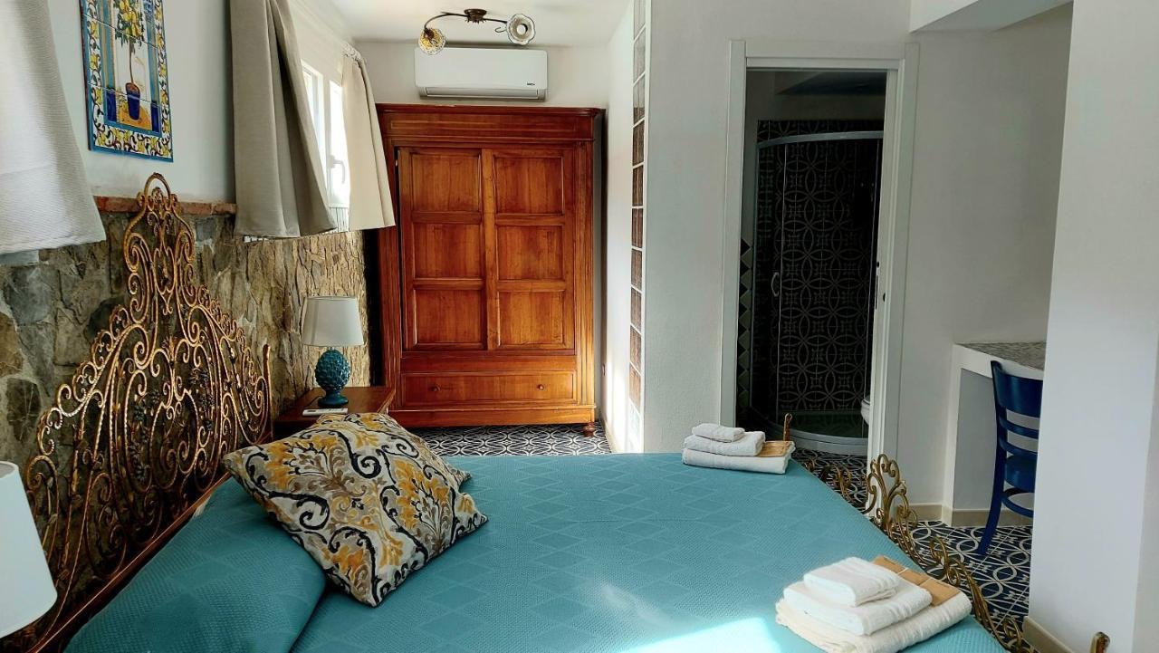 Vfh Villa Flavia Eco B&B - 50 Metri Dal Mare Santa Flavia Buitenkant foto